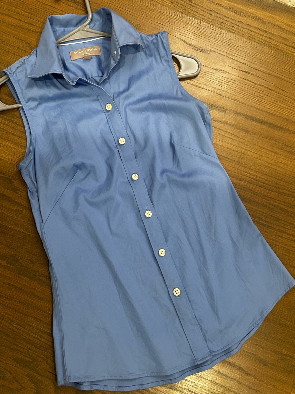 Banana republic no iron Sleeveless Button-Front Shirt - Blue